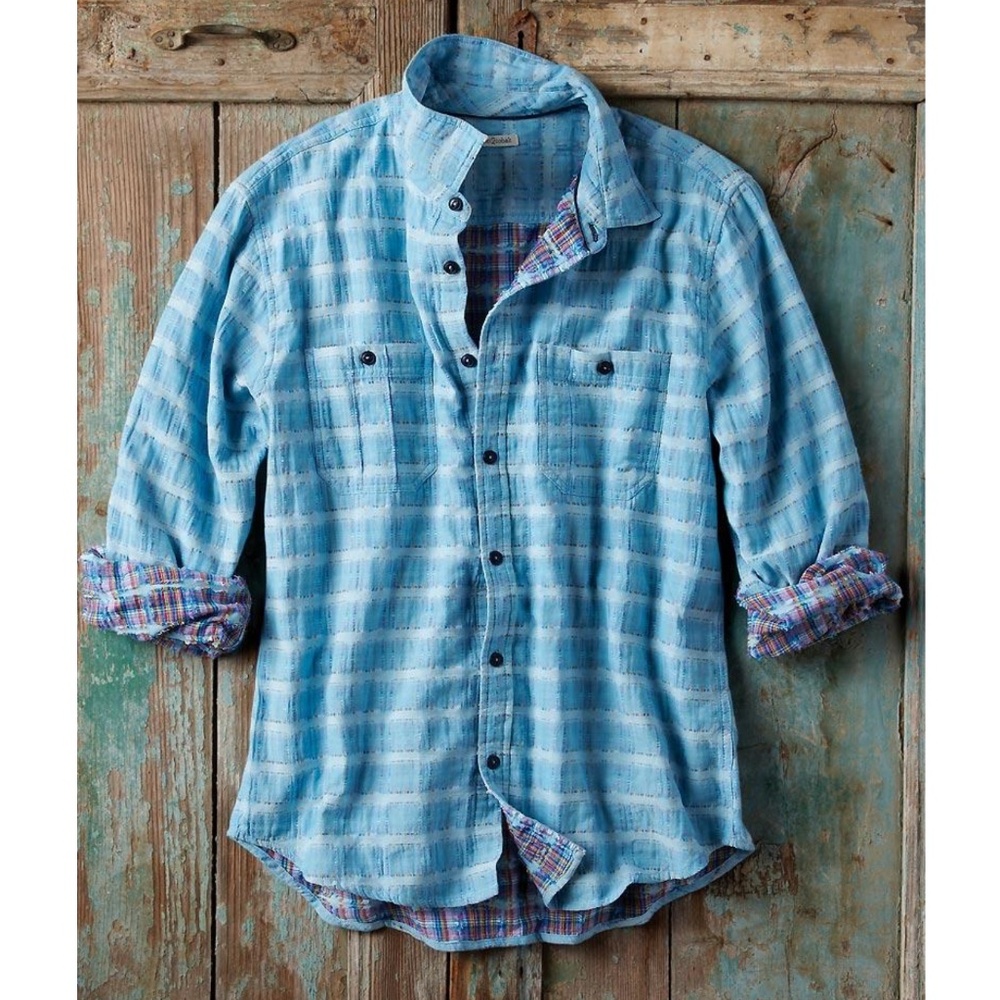 Casual Light Blue Plaid Button-Down Shirt - Men's